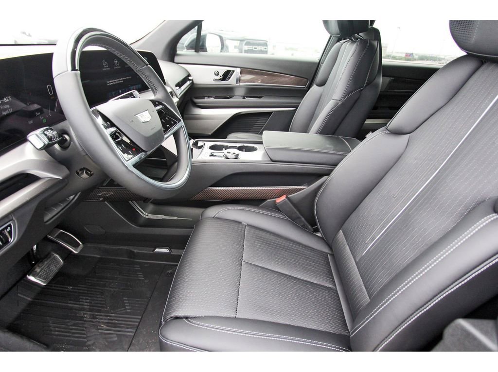 New 2026 Cadillac Vistiq Premium Luxury AWD/4WD image 6