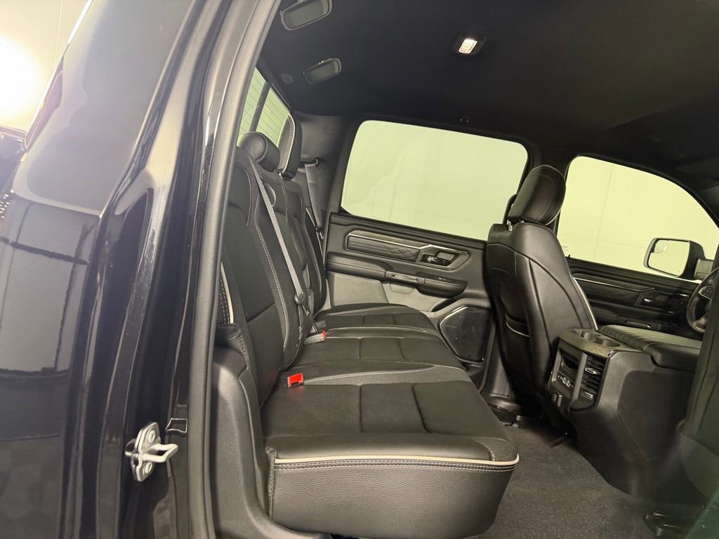Used 2025 RAM 1500 Limited AWD/4WD image 26