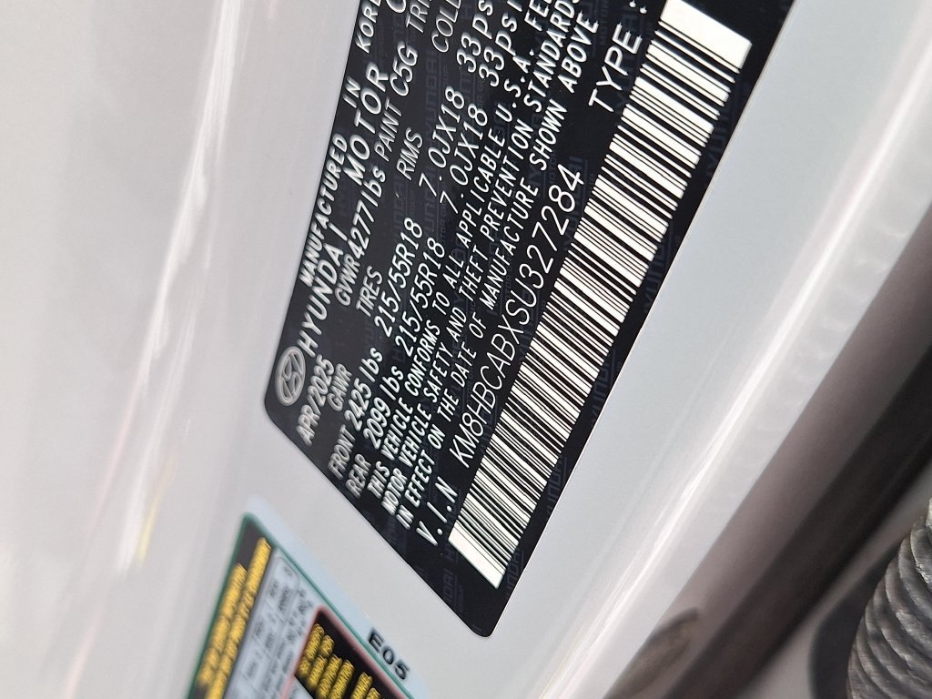 Certified 2025 Hyundai Kona SEL AWD/4WD image 30