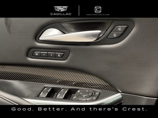 Used 2025 Cadillac XT4 Sport w/ LPO, Floor Liner Package FWD image 25
