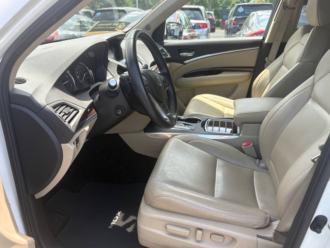 Used 2017 Acura MDX w/ Technology Package AWD/4WD image 11