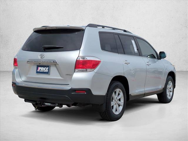 Used 2011 Toyota Highlander SE w/ Tow Pkg image 5