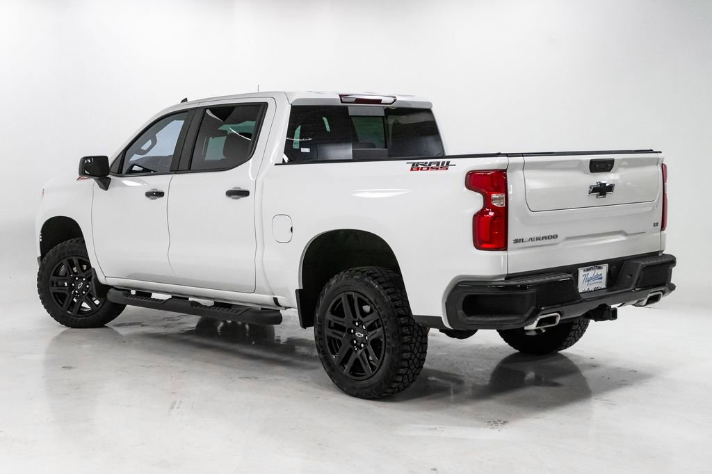 Used 2023 Chevrolet Silverado 1500 LT Trail Boss w/ Convenience Package II AWD/4WD image 33