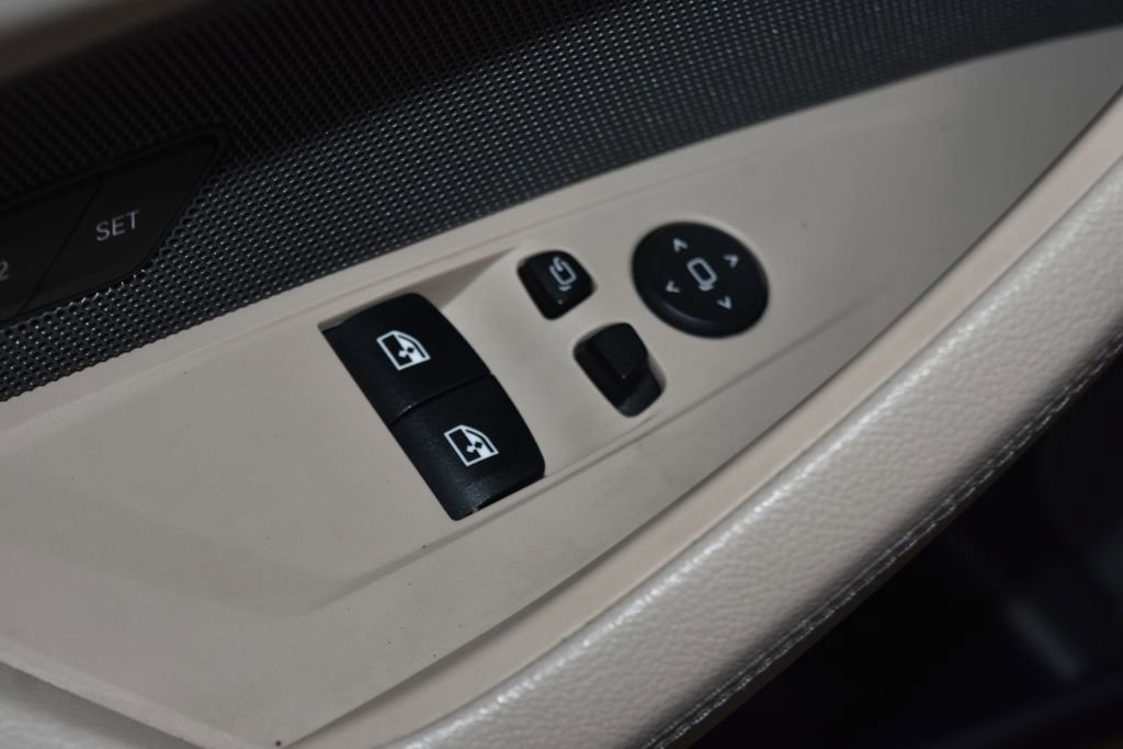 Used 2021 BMW 440i xDrive Coupe w/ Premium Package image 6