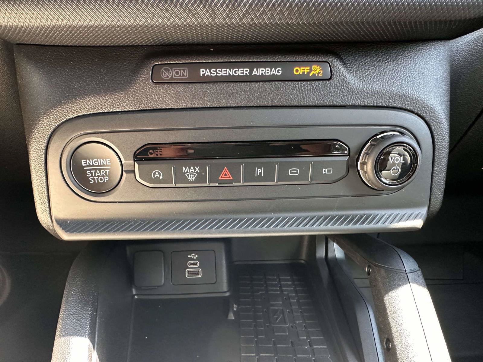 Used 2025 Ford Bronco Sport Badlands w/ Badlands Tech Package AWD/4WD image 27