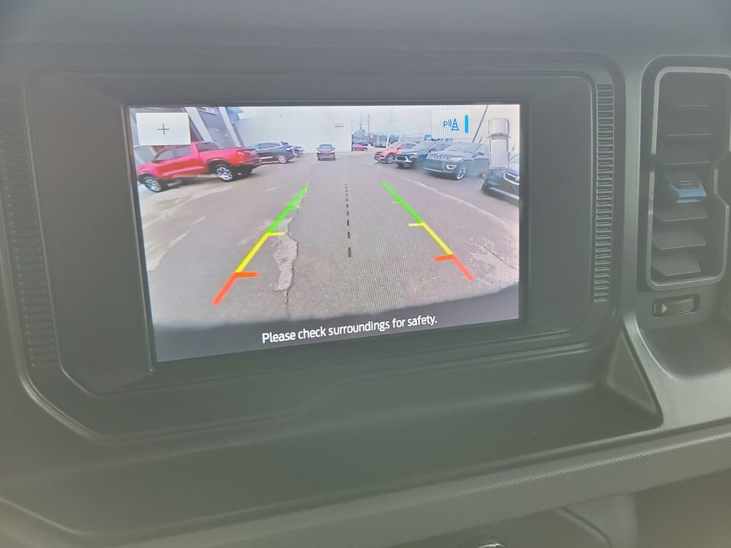 Used 2022 Ford Bronco Black Diamond image 27