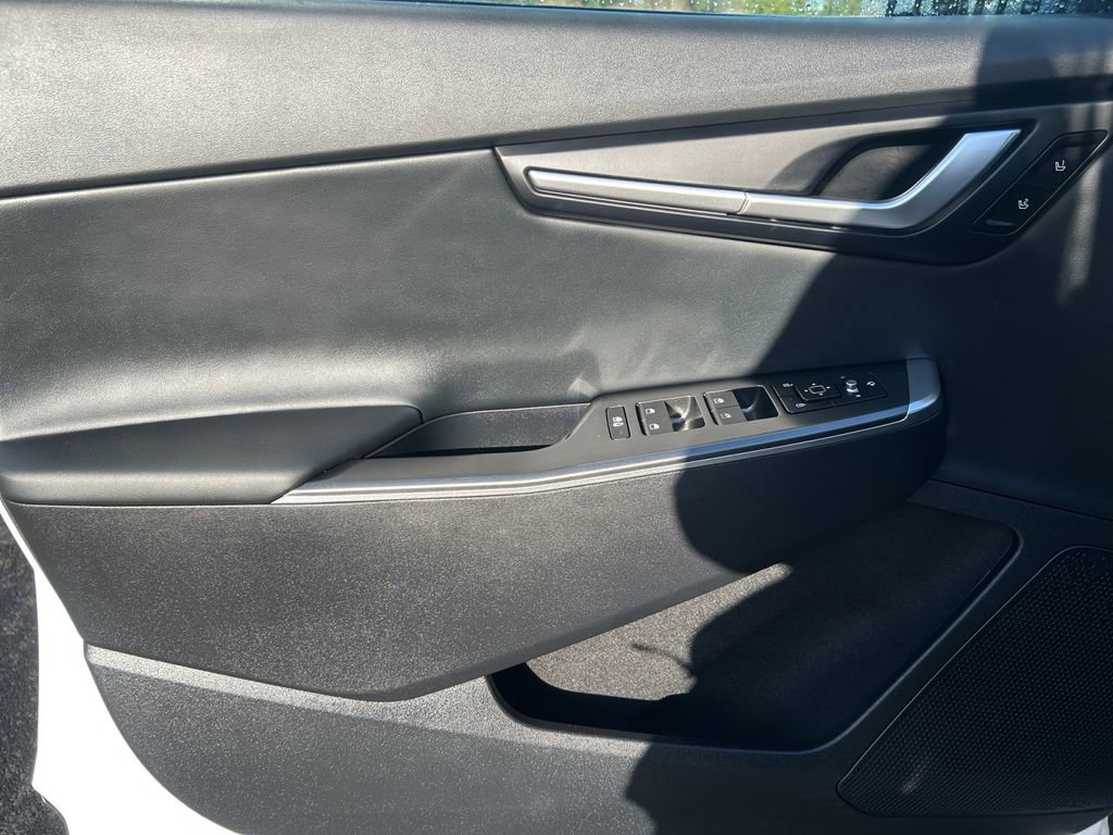 Used 2024 Kia EV6 Light AWD/4WD image 22