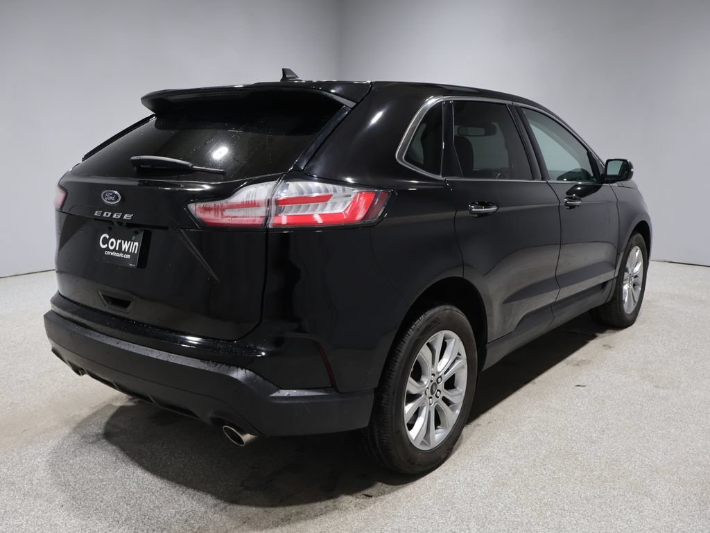 Used 2024 Ford Edge Titanium AWD/4WD image 3