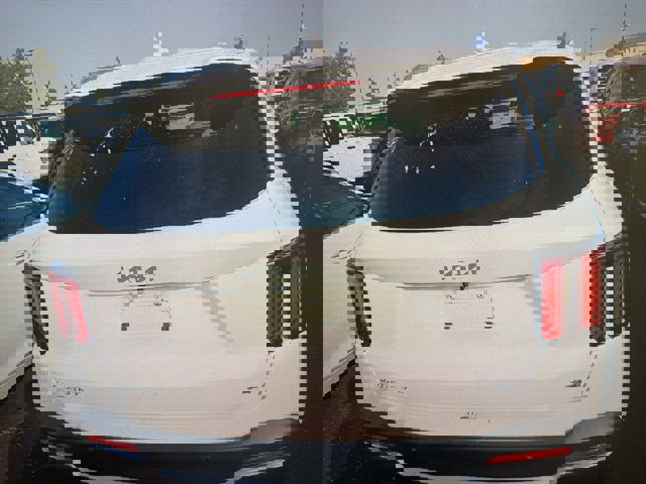 Certified 2024 Kia Sorento S image 5