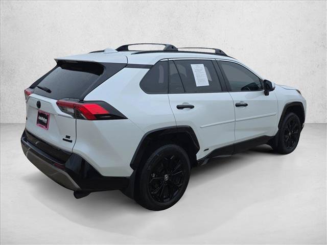 Used 2024 Toyota RAV4 SE AWD/4WD image 5