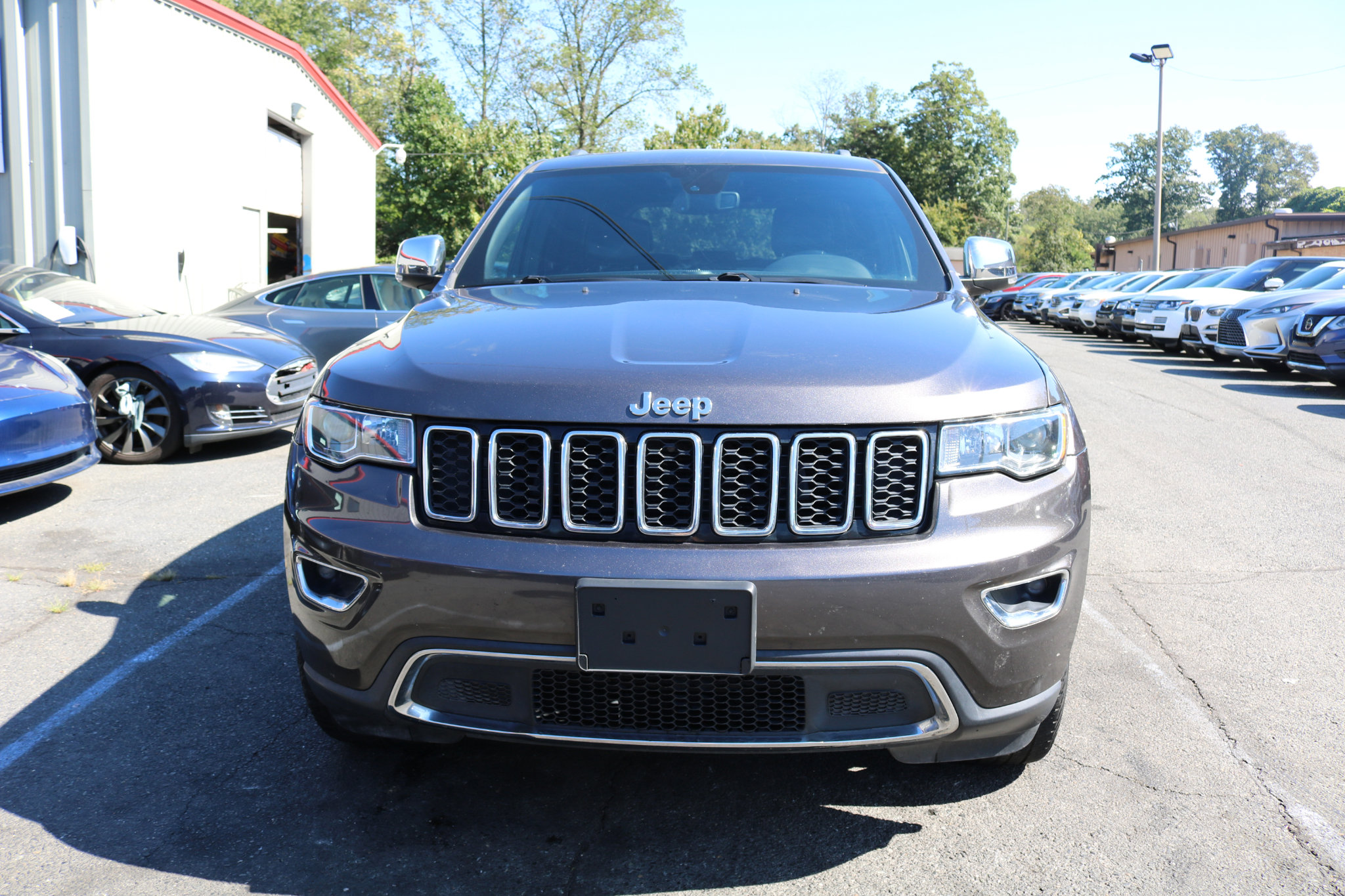 Used 2021 Jeep Grand Cherokee Limited w/ Luxury Group II image 5