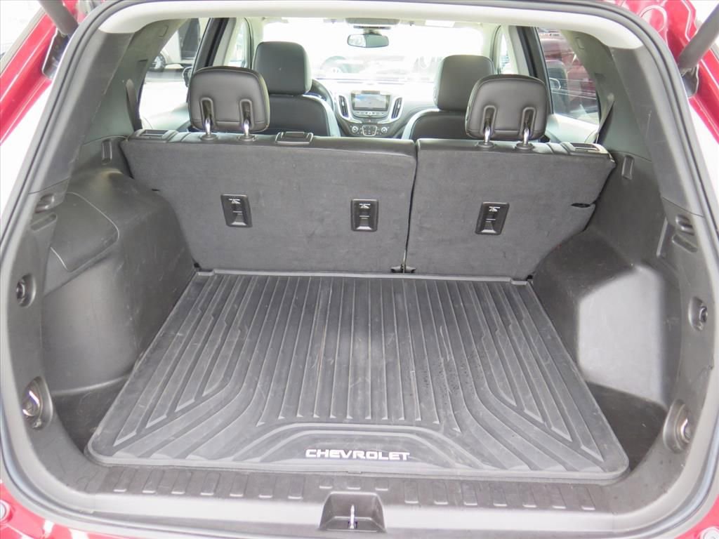 Used 2018 Chevrolet Equinox Premier image 17