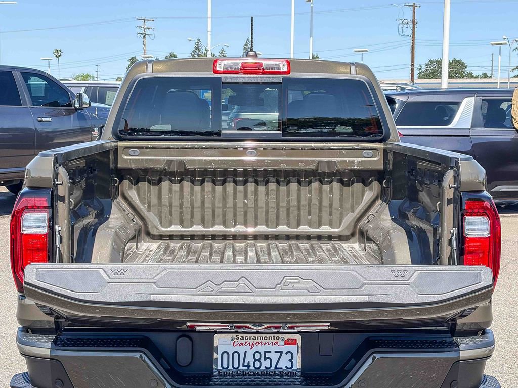 Used 2024 GMC Canyon Elevation w/ Elevation Premium Package image 54