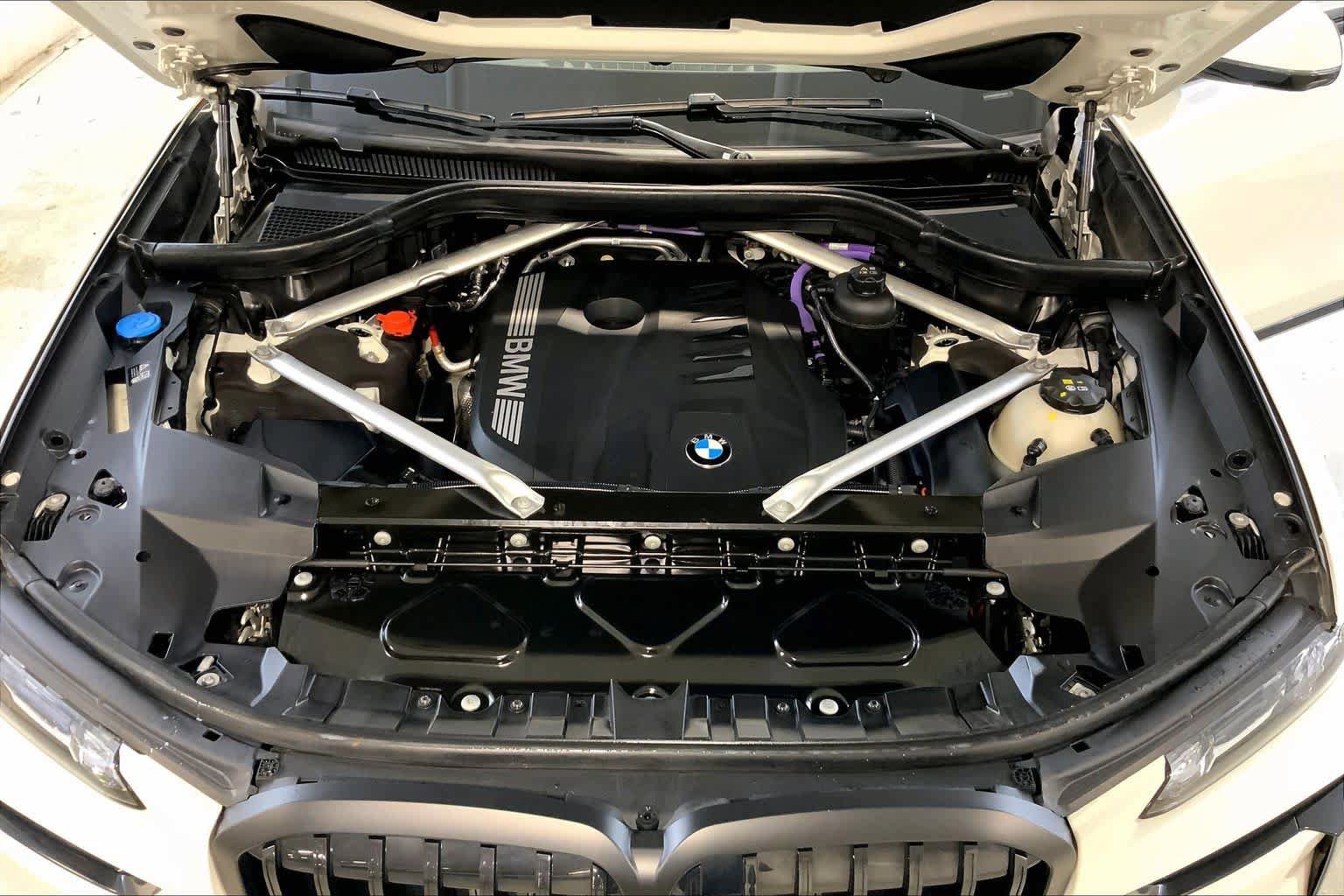 Certified 2024 BMW X7 xDrive40i w/ Executive Package AWD/4WD image 30