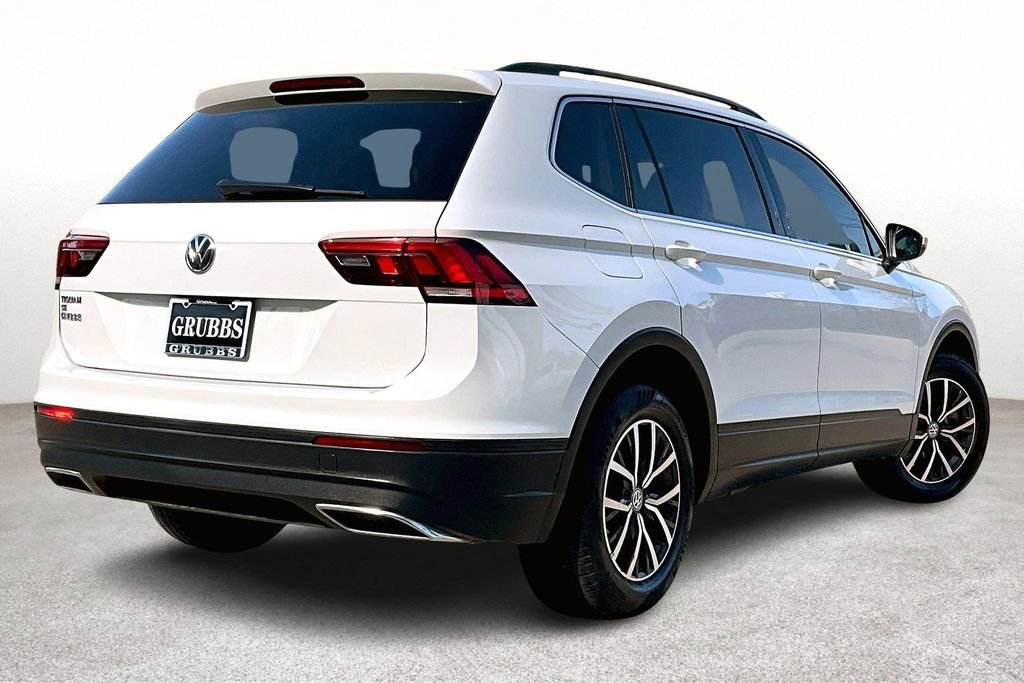 Used 2019 Volkswagen Tiguan SE image 2