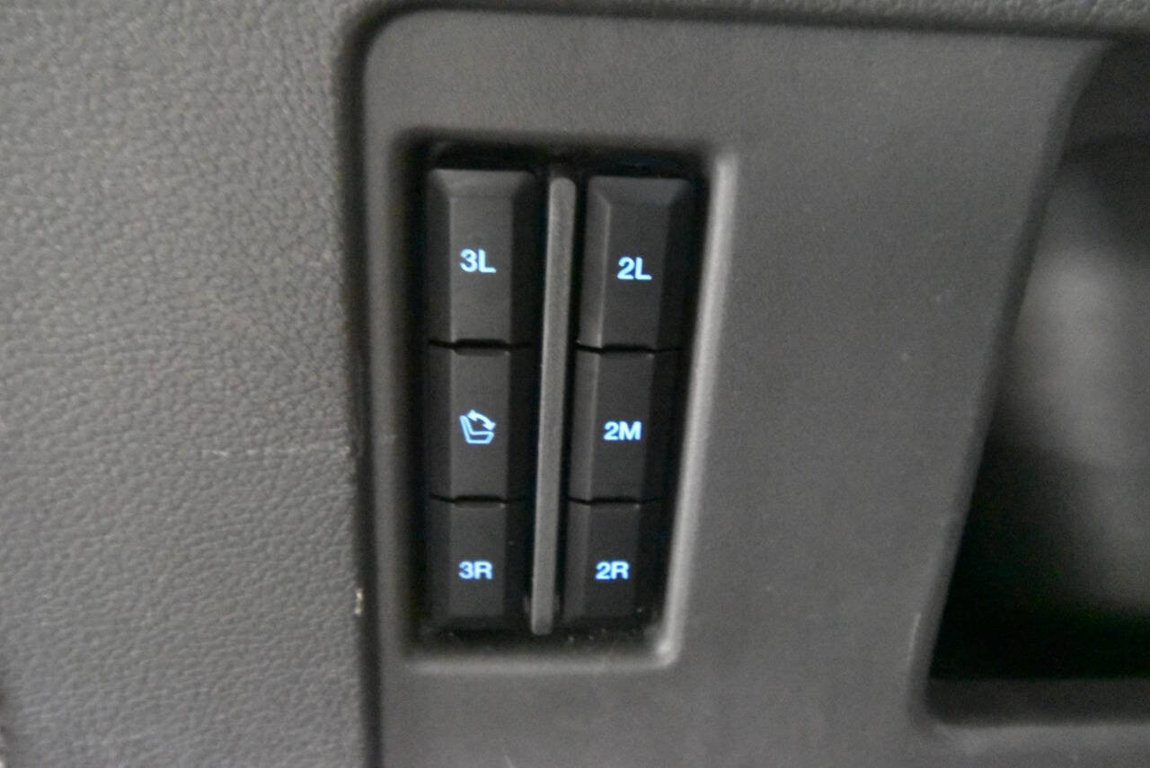 Used 2021 Ford Expedition XLT image 36