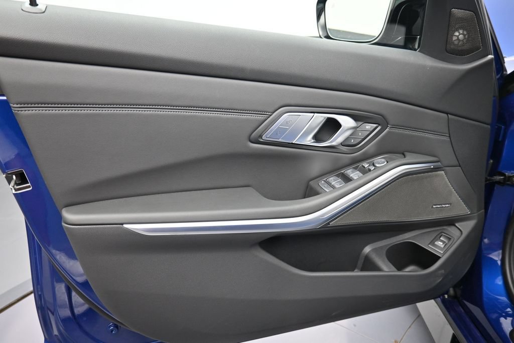 New 2027 BMW M3 Competition AWD/4WD image 9