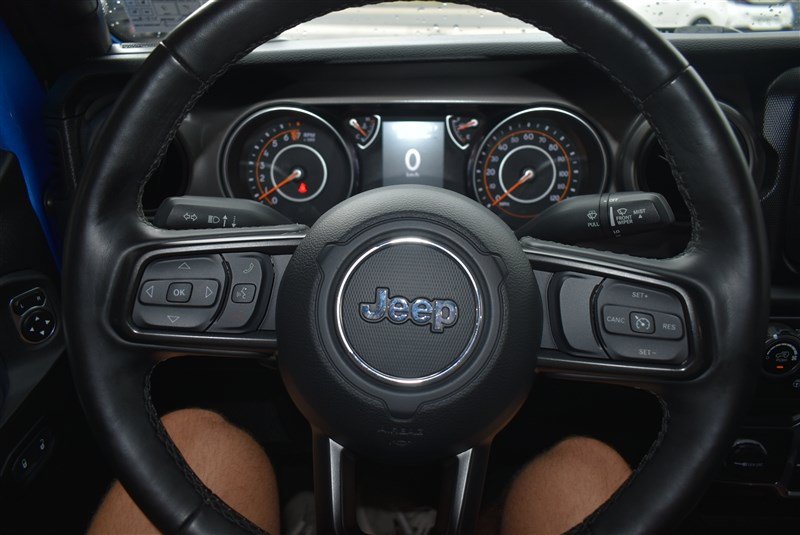 Used 2021 Jeep Gladiator Sport AWD/4WD image 14