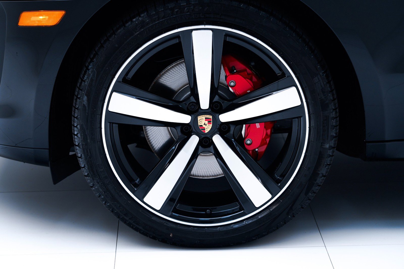 New 2026 Porsche Macan S image 12