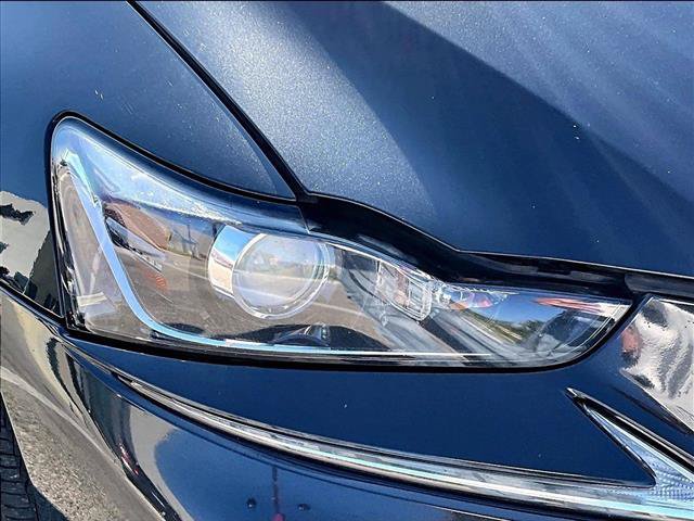 Used 2020 Lexus IS 300 w/ Accessory Package 2 RWD image 28