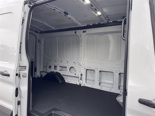 New 2025 Ford Transit 250 148 Medium Roof Extended AWD image 10
