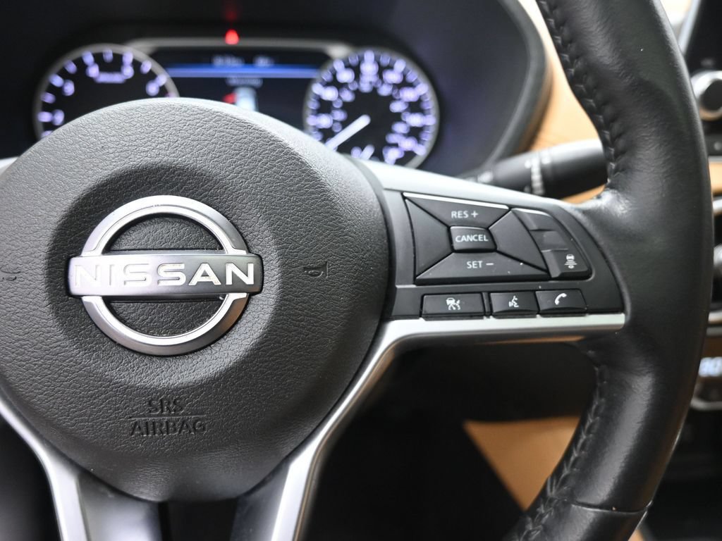 Used 2024 Nissan Sentra SV w/ SV Premium Package FWD image 14