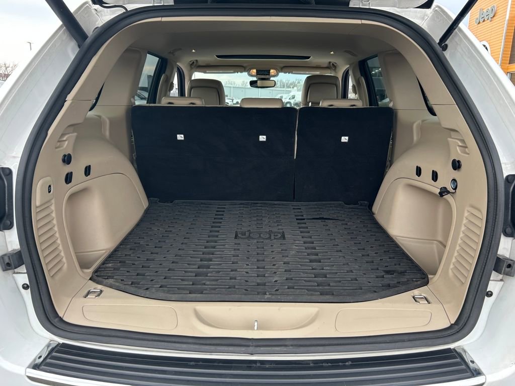 Used 2021 Jeep Grand Cherokee Limited image 28