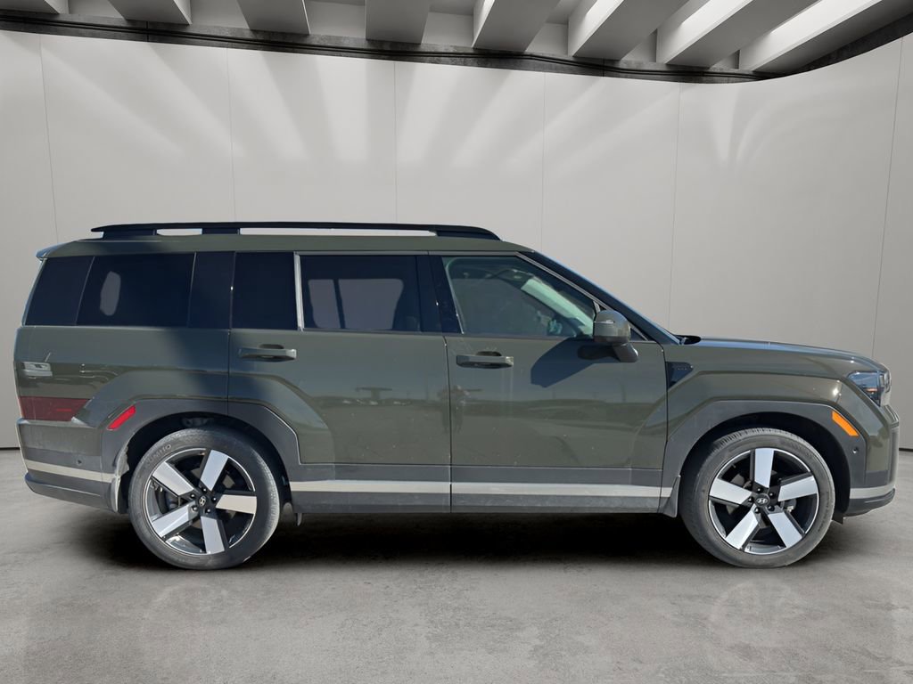 Used 2024 Hyundai Santa Fe Limited image 6