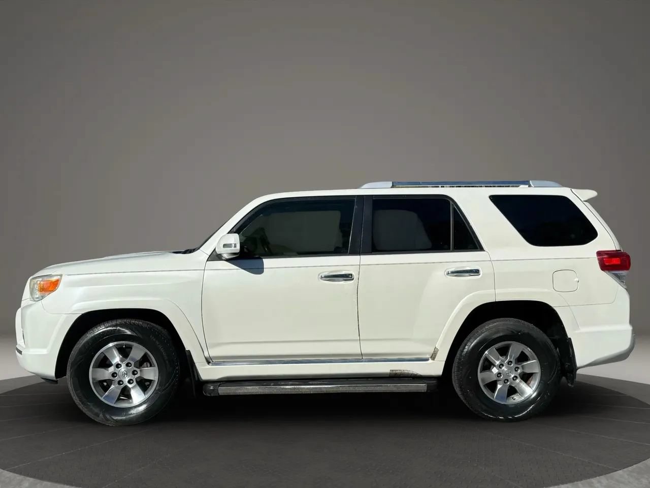 Used 2013 Toyota 4Runner SR5 w/ Convenience Pkg RWD image 7