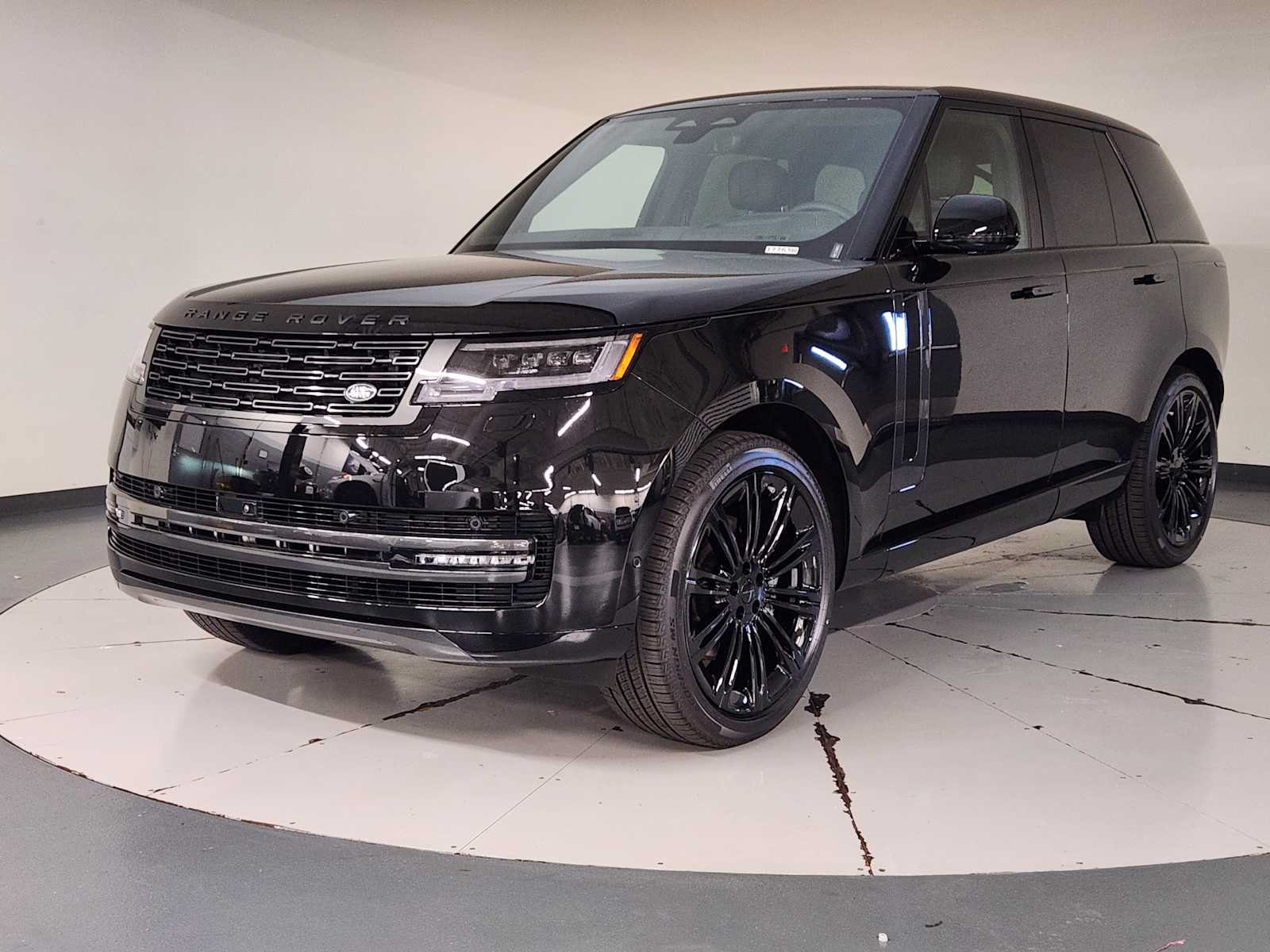 New 2026 Land Rover Range Rover SE AWD/4WD image 1
