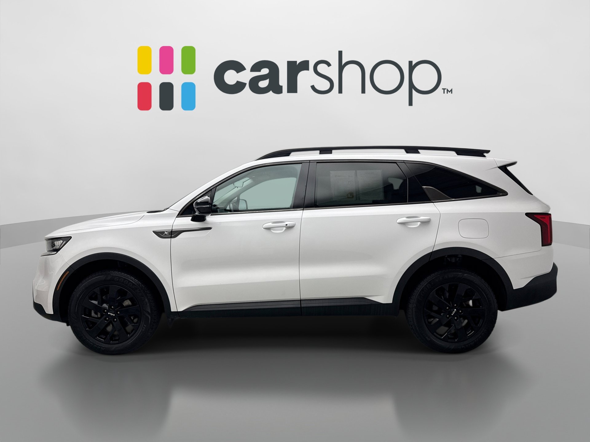 Used 2022 Kia Sorento S AWD/4WD image 2