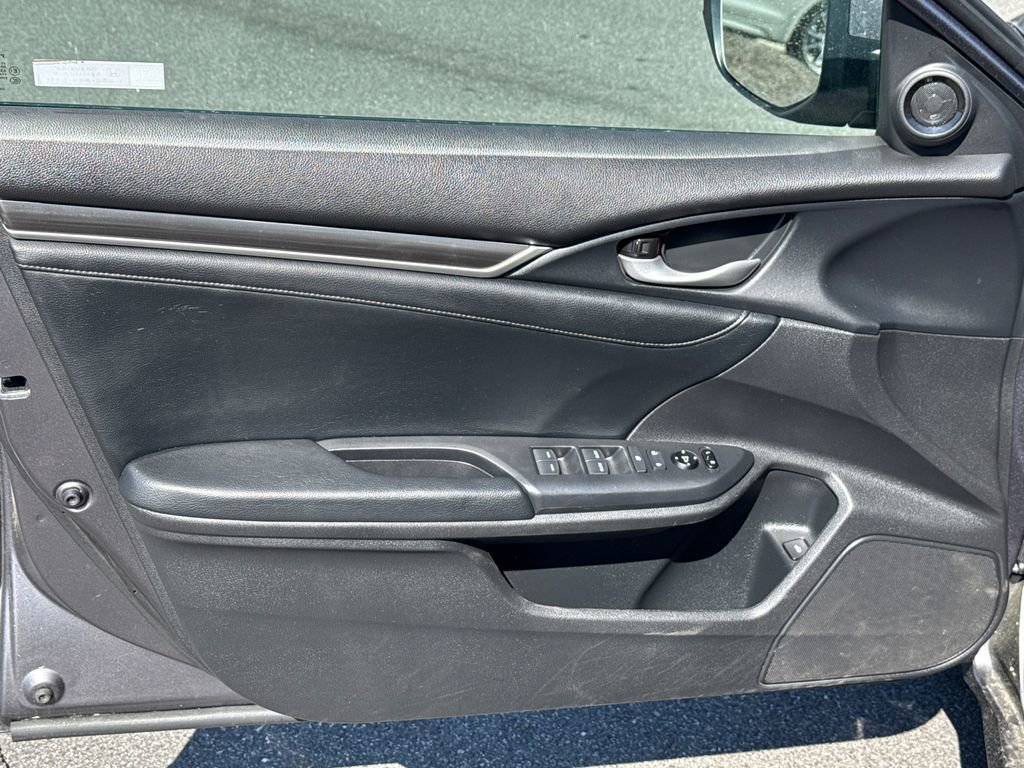 Used 2019 Honda Civic EX-L image 10