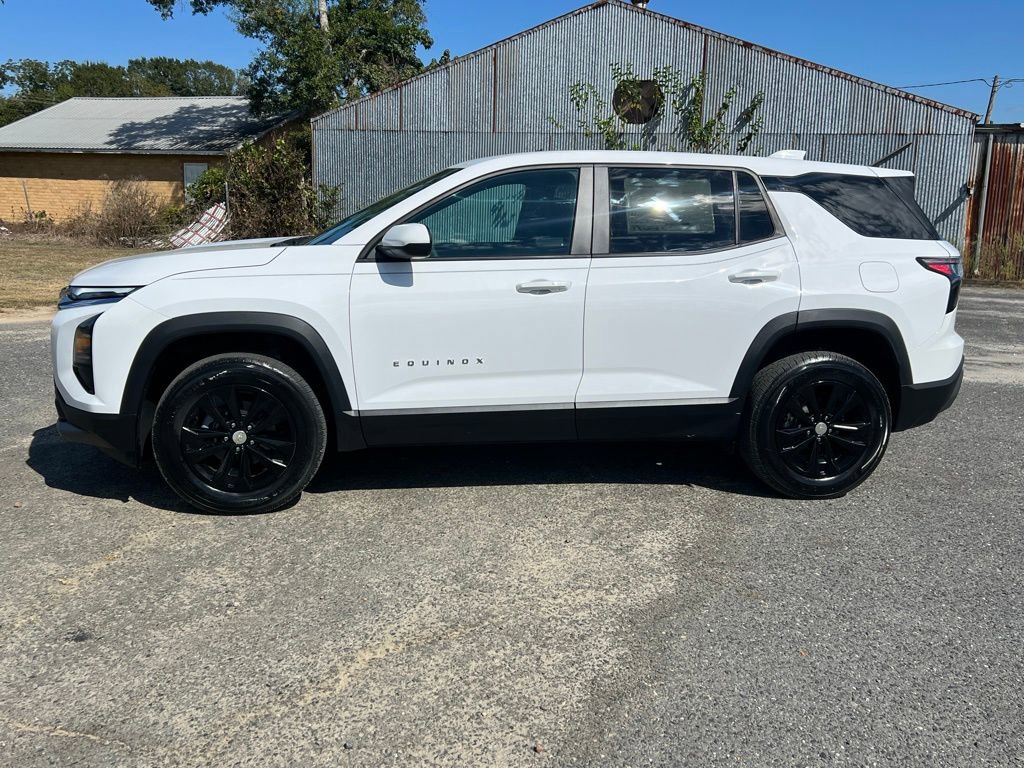 New 2026 Chevrolet Equinox LT image 4