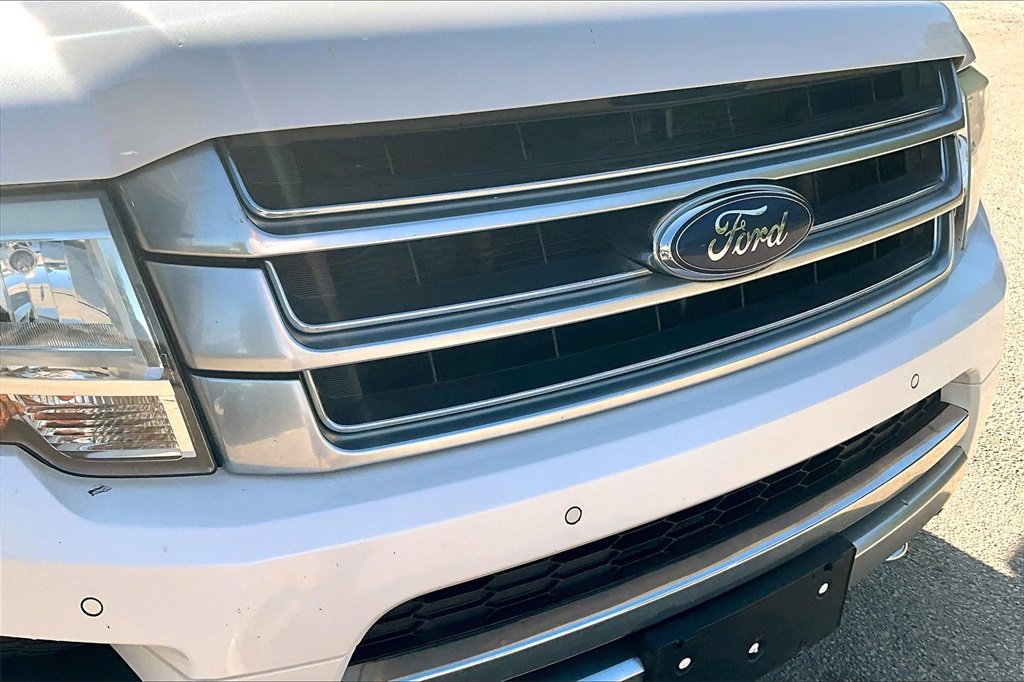 Used 2016 Ford Expedition Platinum image 30
