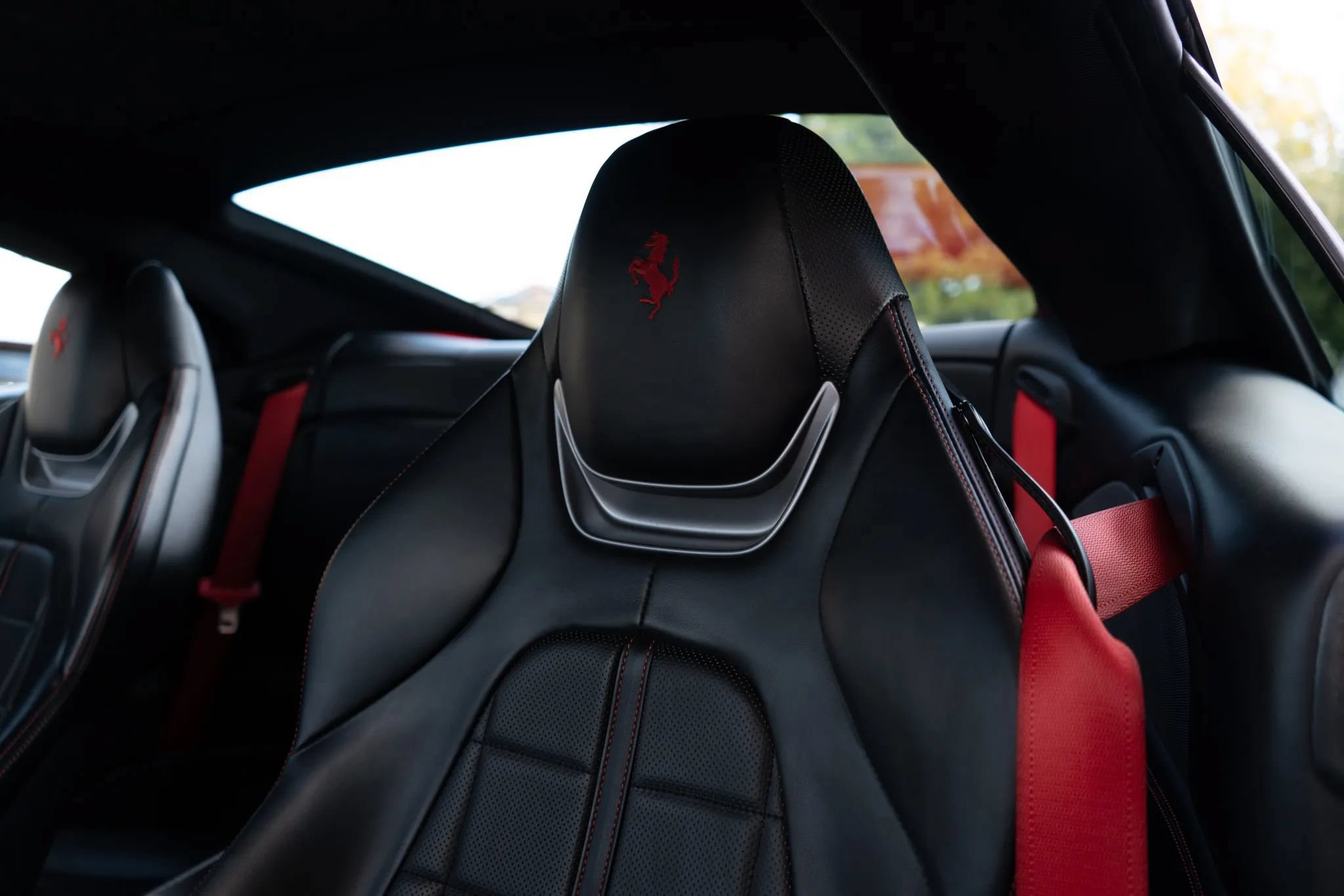 Used 2023 Ferrari Portofino M RWD image 65