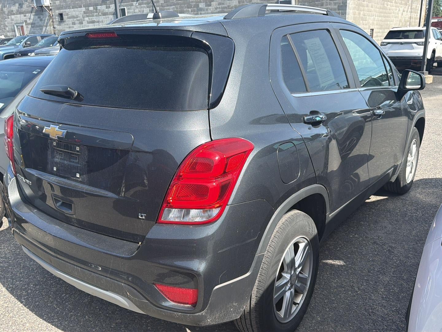 Used 2018 Chevrolet Trax LT w/ LT Convenience Package AWD/4WD image 4