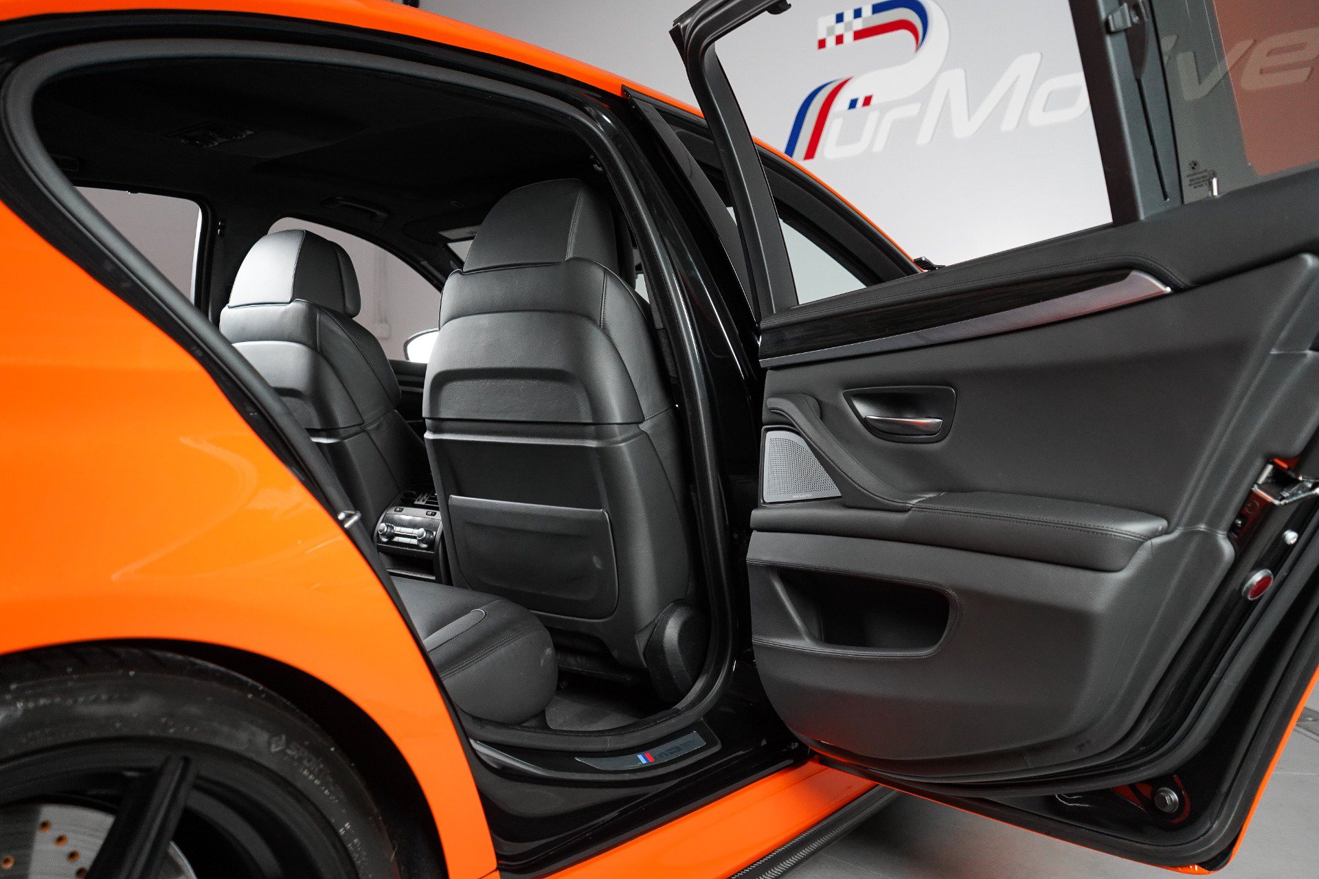 Used 2014 BMW M5 RWD image 69