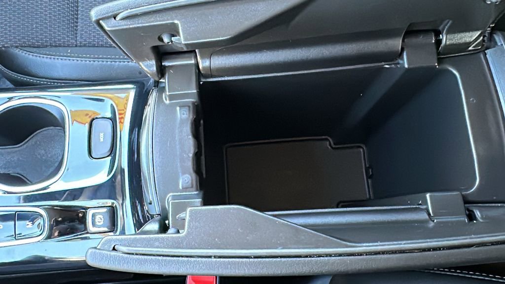 Used 2023 Buick Envision Preferred image 22