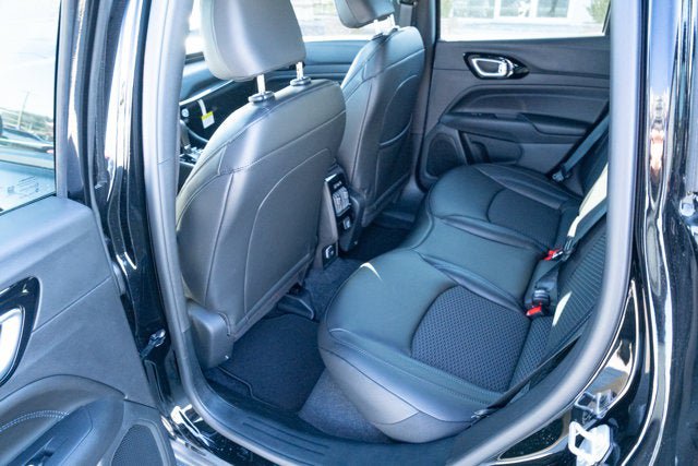 New 2026 Jeep Compass Latitude AWD/4WD image 26