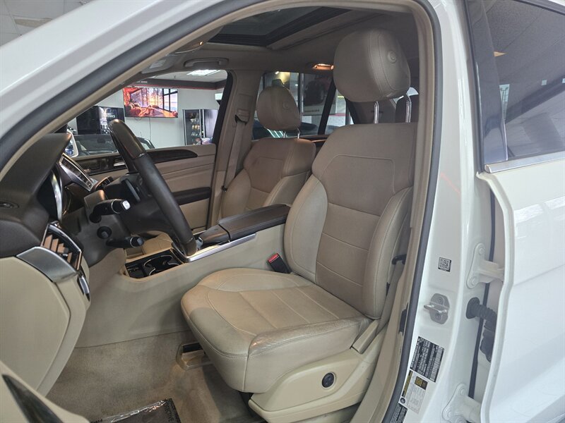 Used 2015 Mercedes-Benz ML 350 2WD w/ Premium 1 Package image 9