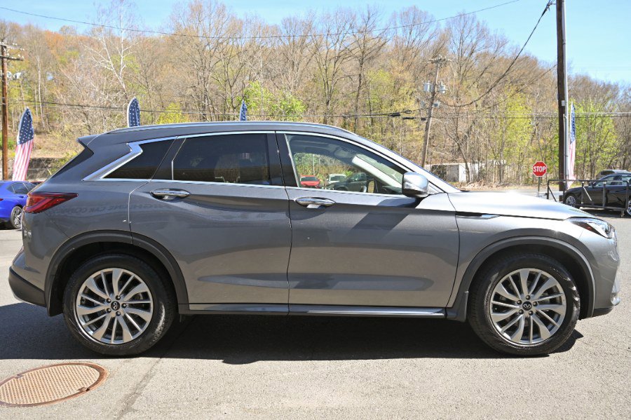 Used 2023 INFINITI QX50 Luxe AWD/4WD image 7