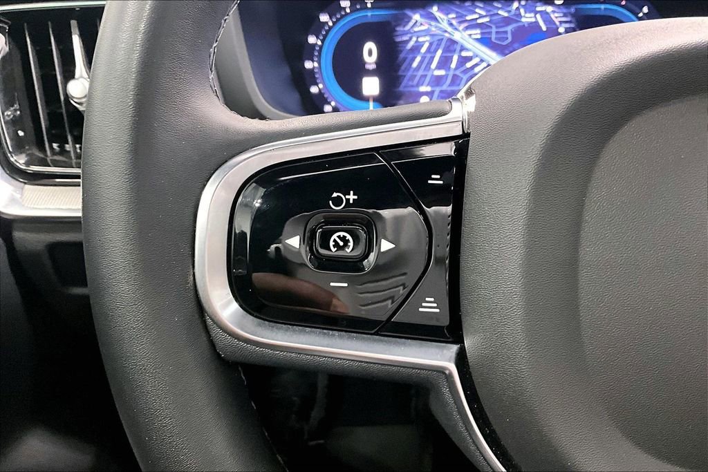 Used 2024 Volvo S60 B5 Plus w/ Protection Package Premier image 23