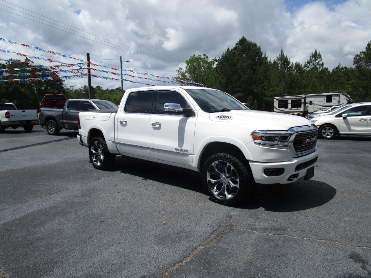 Used 2019 RAM 1500 Limited AWD/4WD image 6