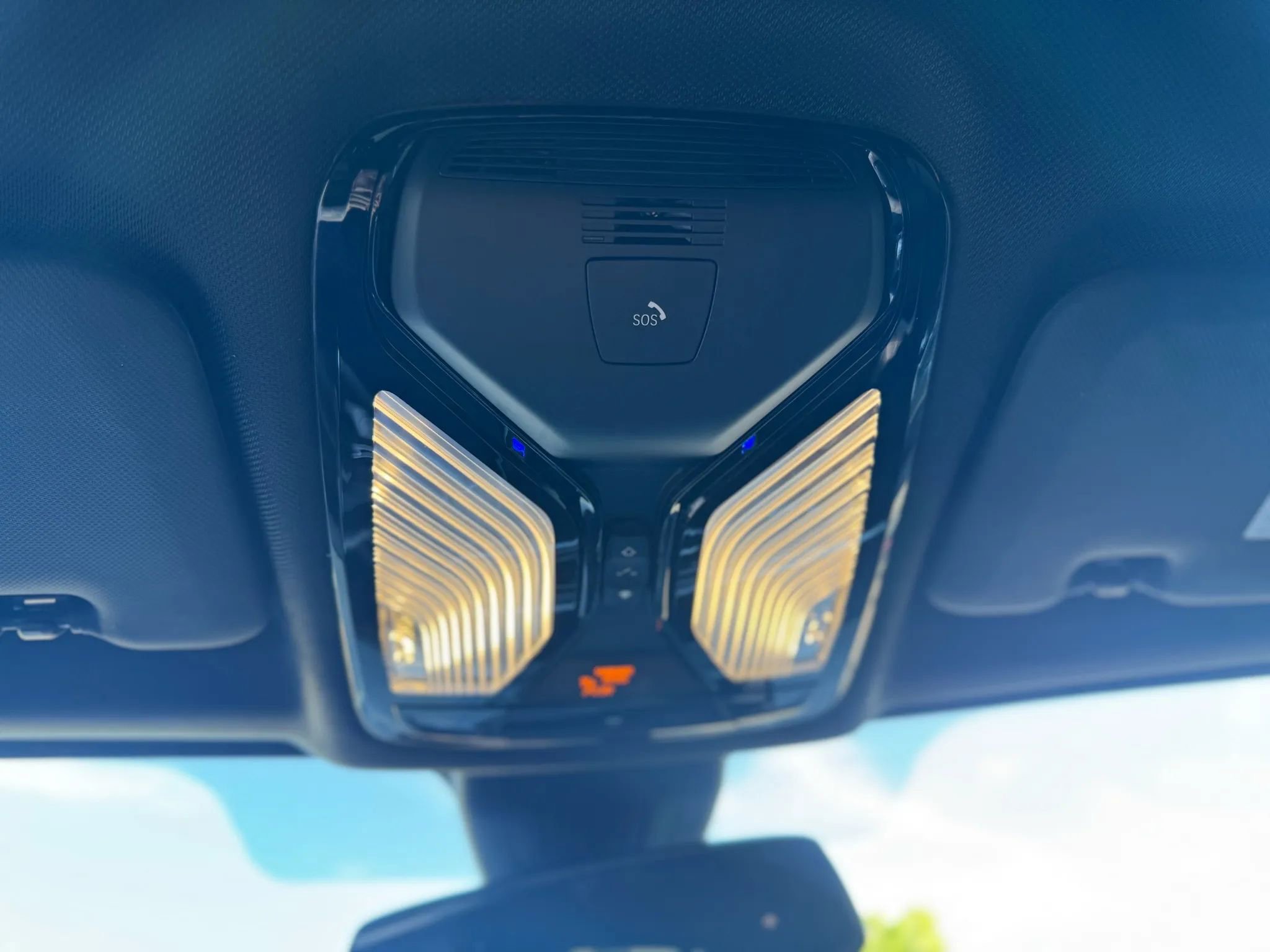 Used 2020 BMW X5 xDrive40i w/ Convenience Package image 32