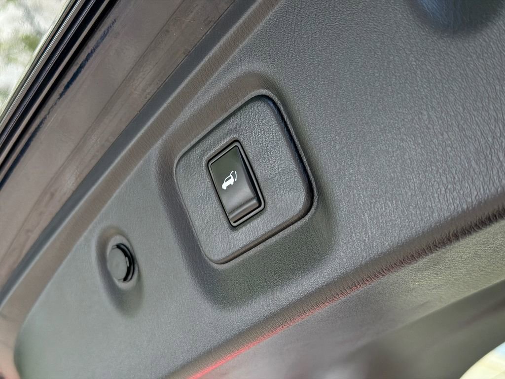 Used 2020 INFINITI QX60 Luxe w/ Sensory Package image 7