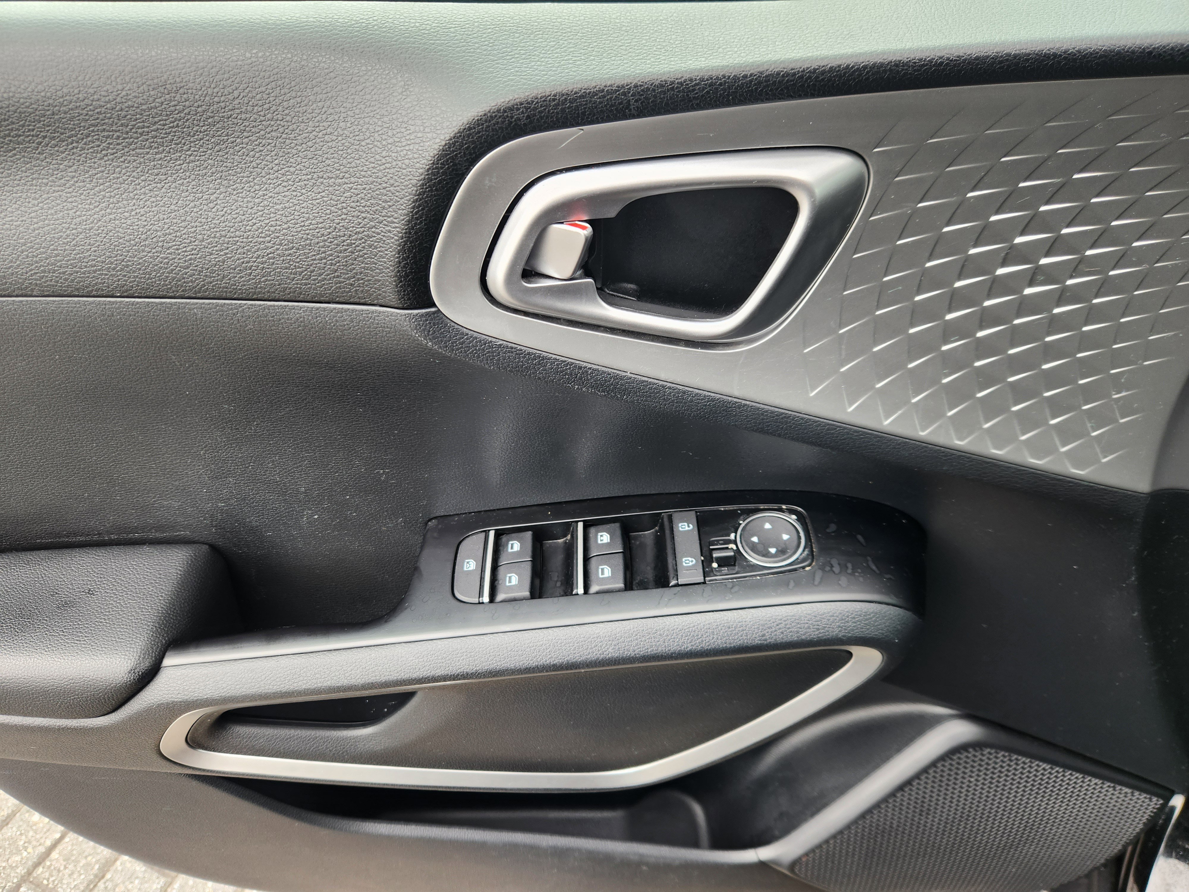 Used 2023 Kia Soul S image 17