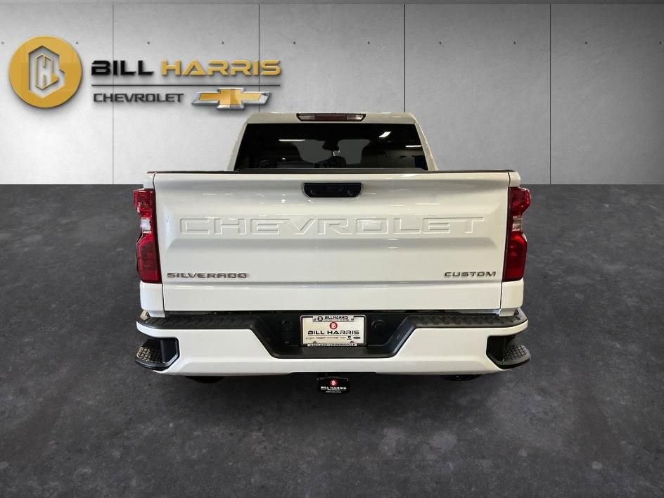 Used 2026 Chevrolet Silverado 1500 Custom AWD/4WD image 11