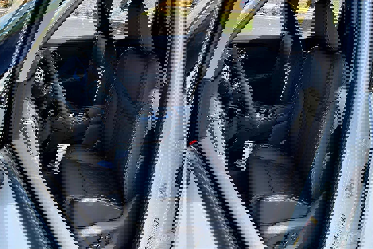 New 2026 Nissan Rogue Platinum image 9