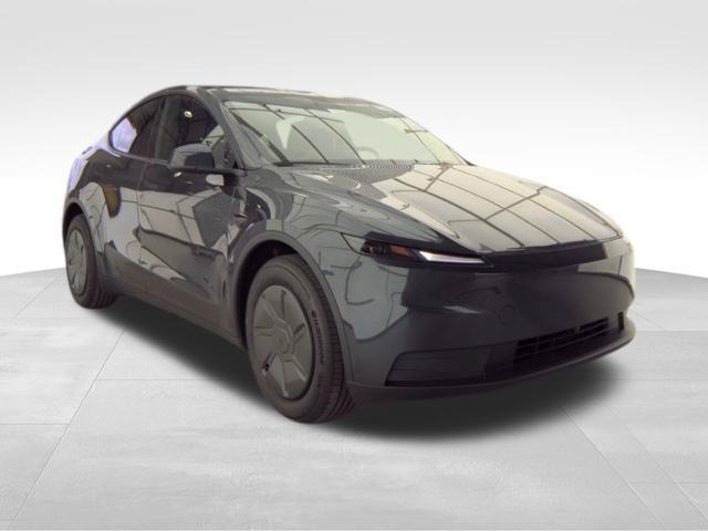 Used 2026 Tesla Model Y AWD image 4