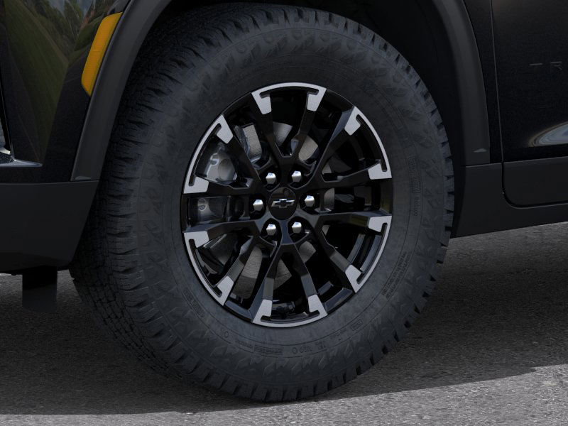 New 2026 Chevrolet Traverse Z71 w/ Driver Confidence Package image 9